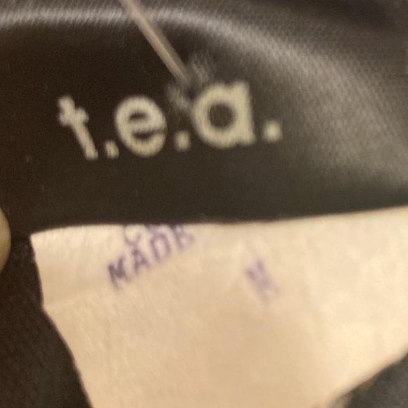 Vintage ‘90’s T.E.A. Faux Leather Jean Style Pants - Picture 4 of 4